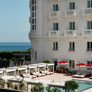 https://le-regina-biarritz-hotel-and-spa.biarritzhotels.info